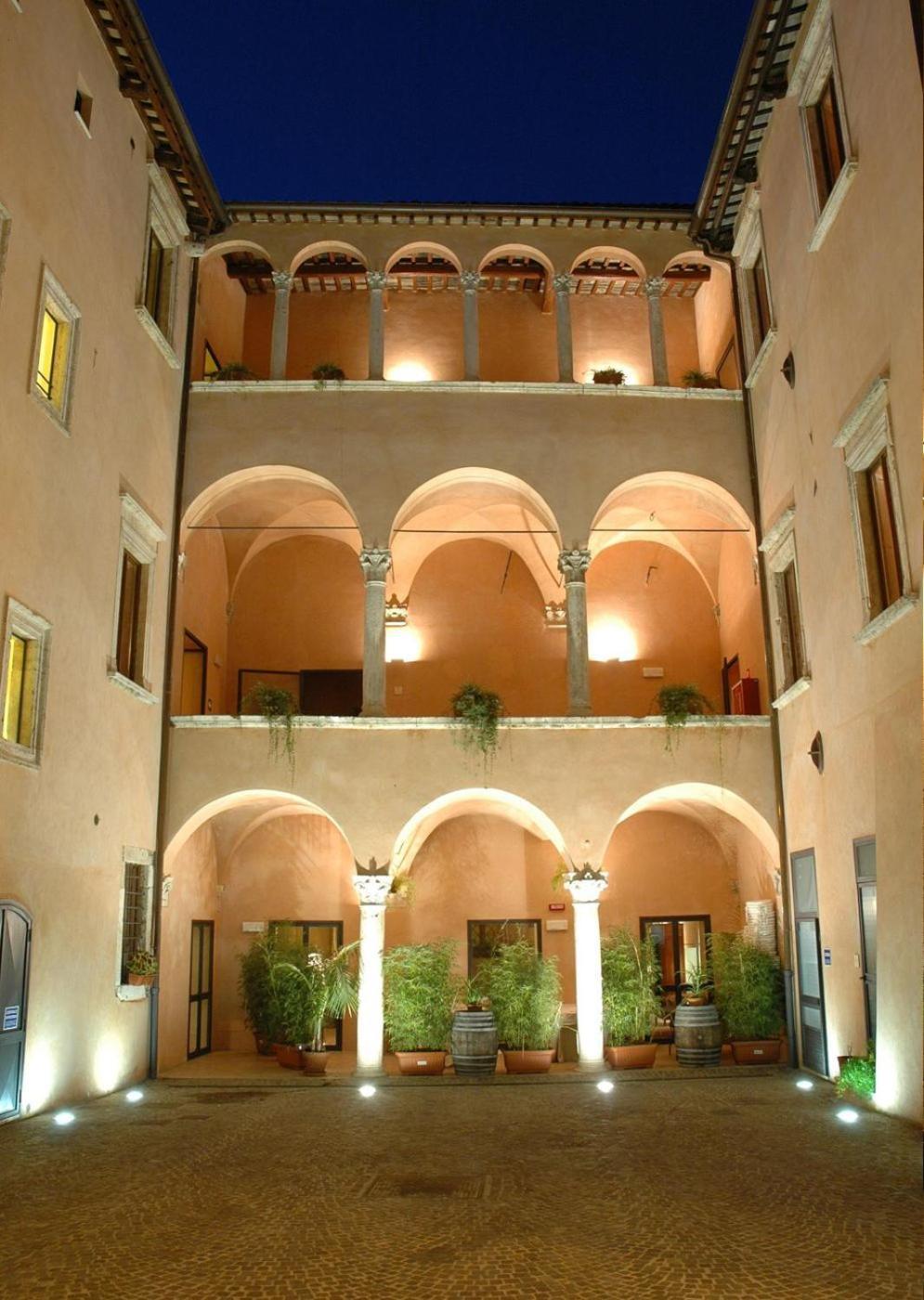 Palazzo Guiderocchi Hotel Ascoli Piceno Exterior foto