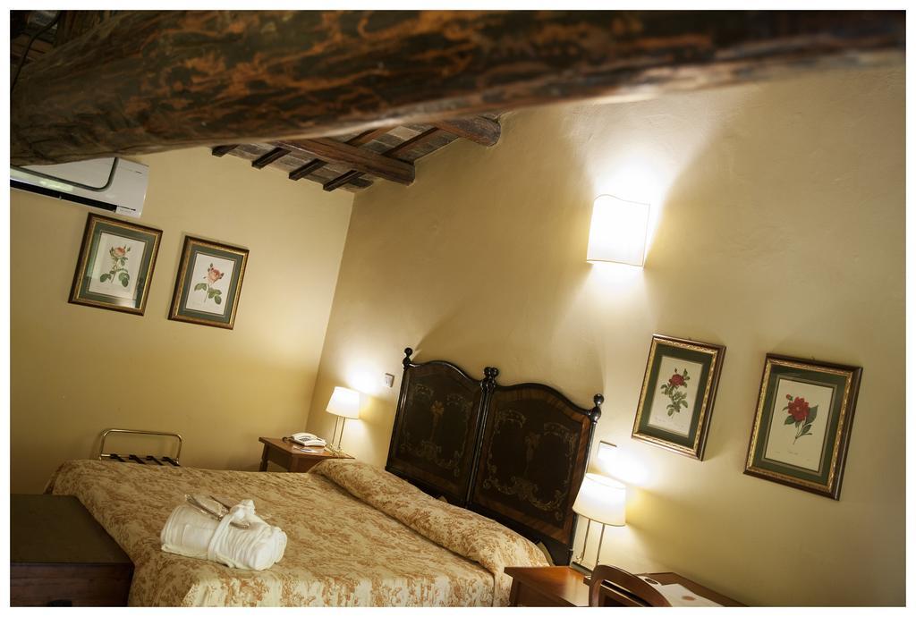 Palazzo Guiderocchi Hotel Ascoli Piceno Exterior foto